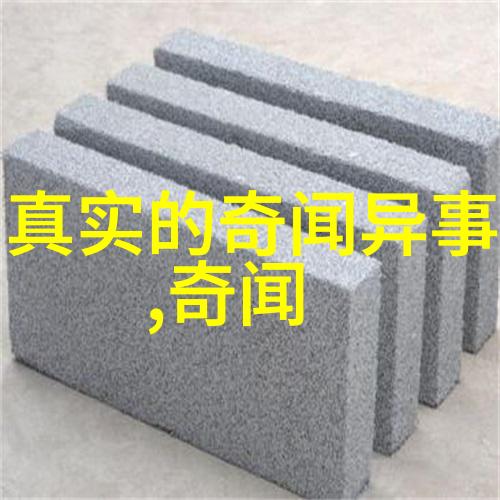 我是歌手2022第一期中的汤灿仿佛一首旋律般温柔地绽放在舞台上