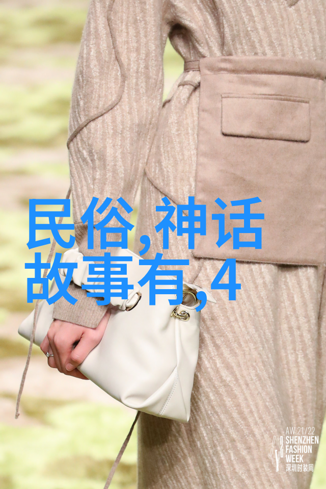 小女儿含着巨大写作业妈妈的午休时间被打断了