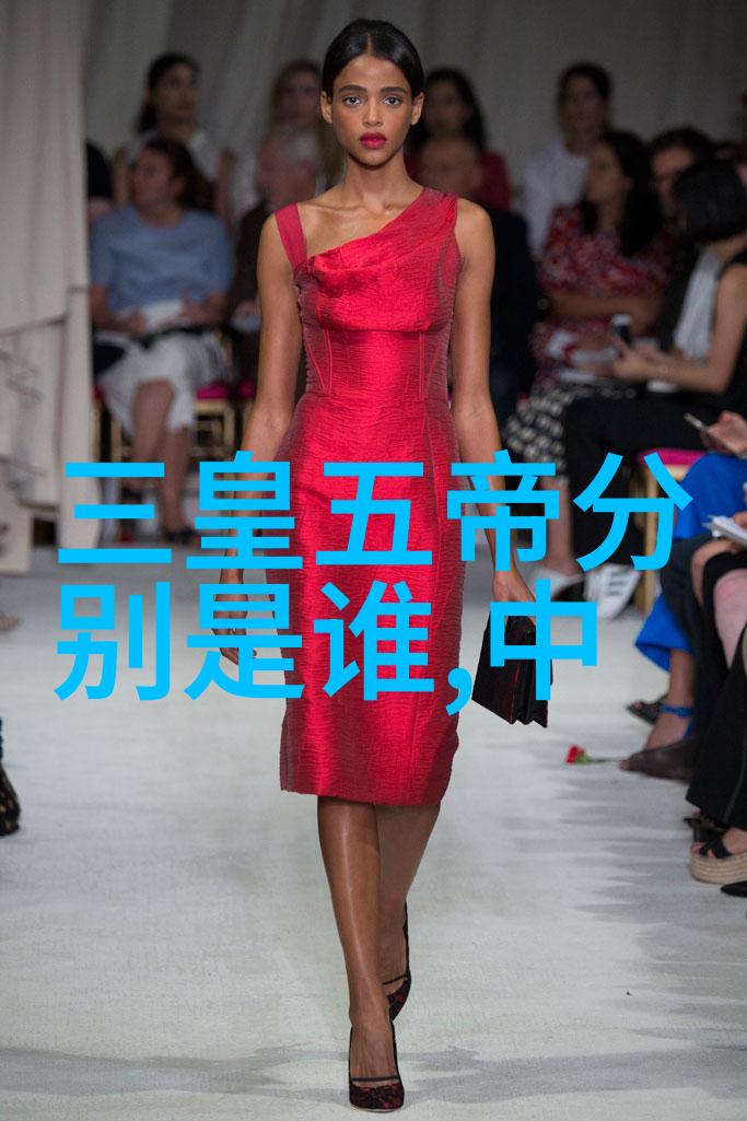 王东瑞书法风世界十大主义在物品上的展现